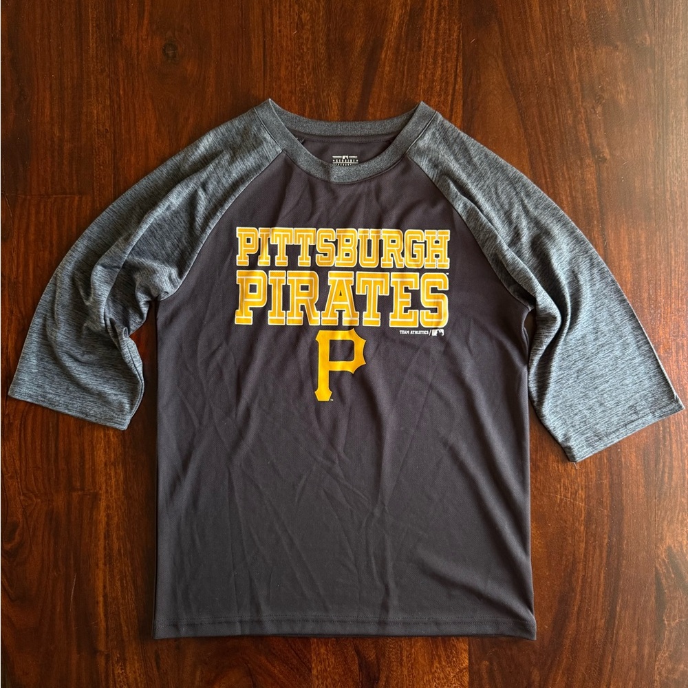 Pittsburgh Pirates quarter length sleeve tee